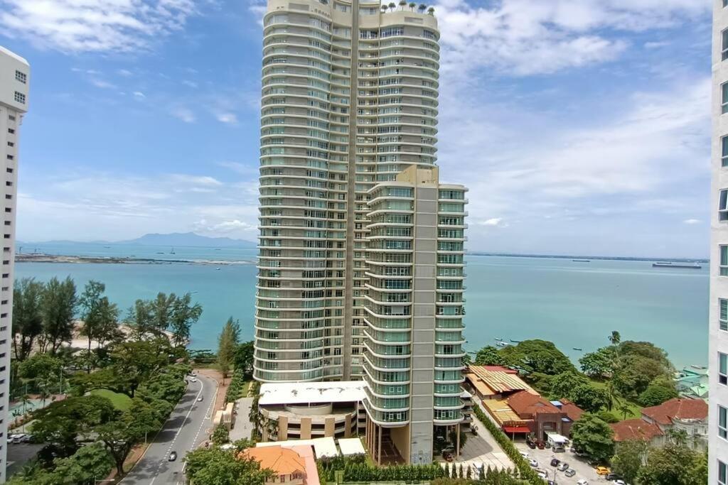 Family Suites At Mansion One By Maj George Town Exterior foto