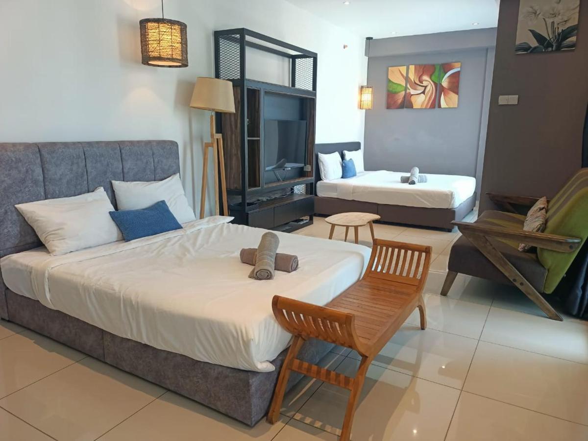 Family Suites At Mansion One By Maj George Town Exterior foto
