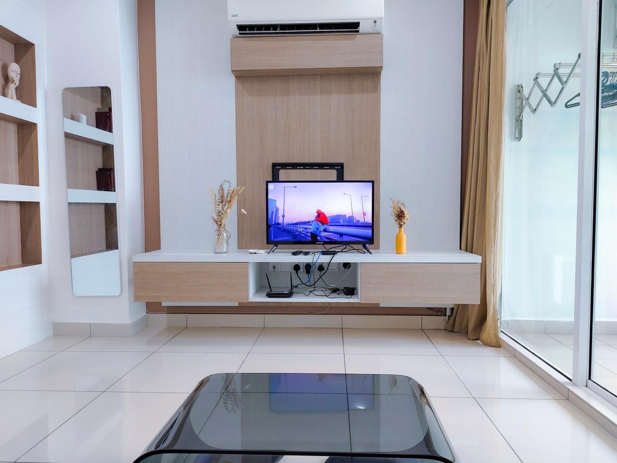 Family Suites At Mansion One By Maj George Town Exterior foto